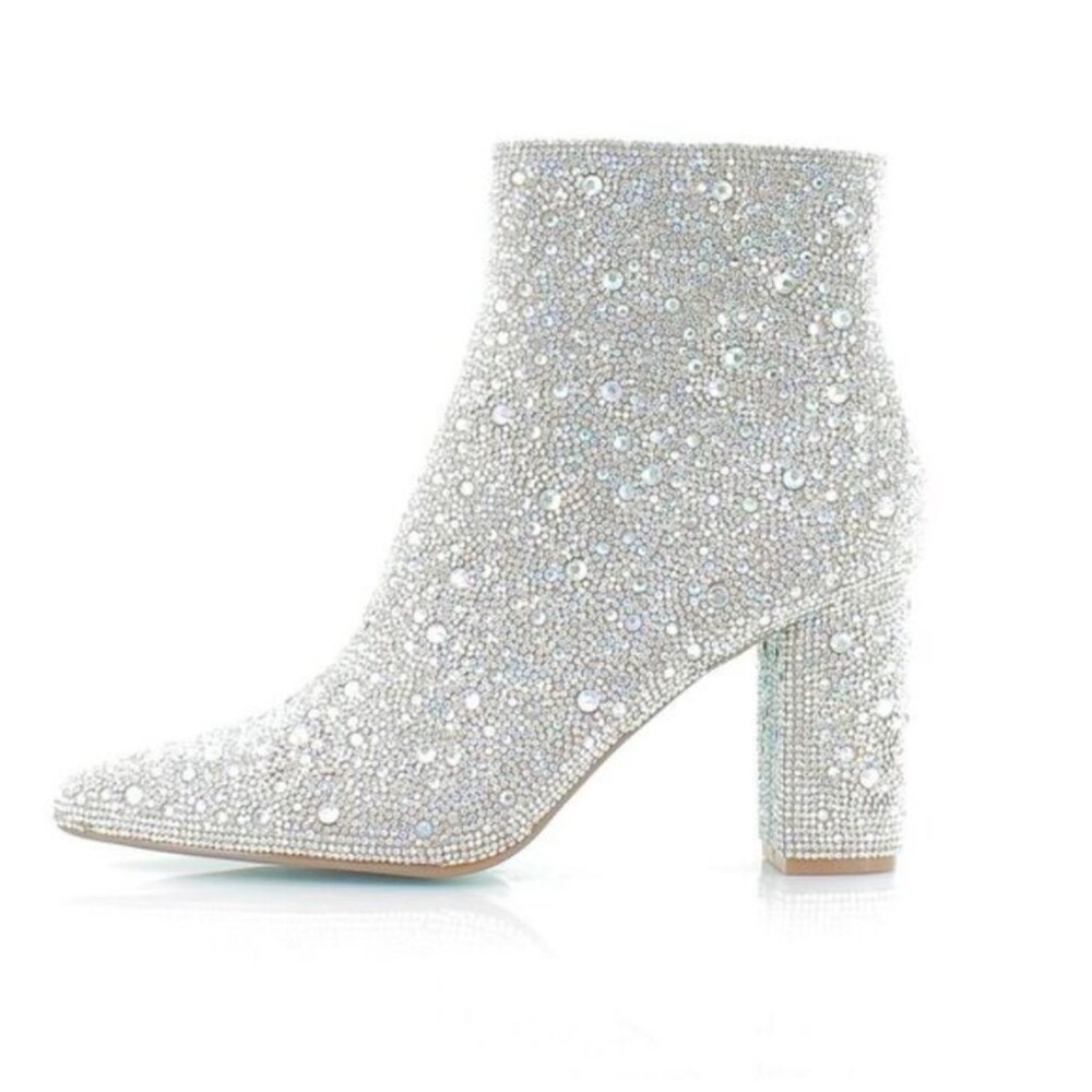 Betsey Johnson SB-Cady 8.5M Glittering Silver Heeled Booties - Picture 2 of 8